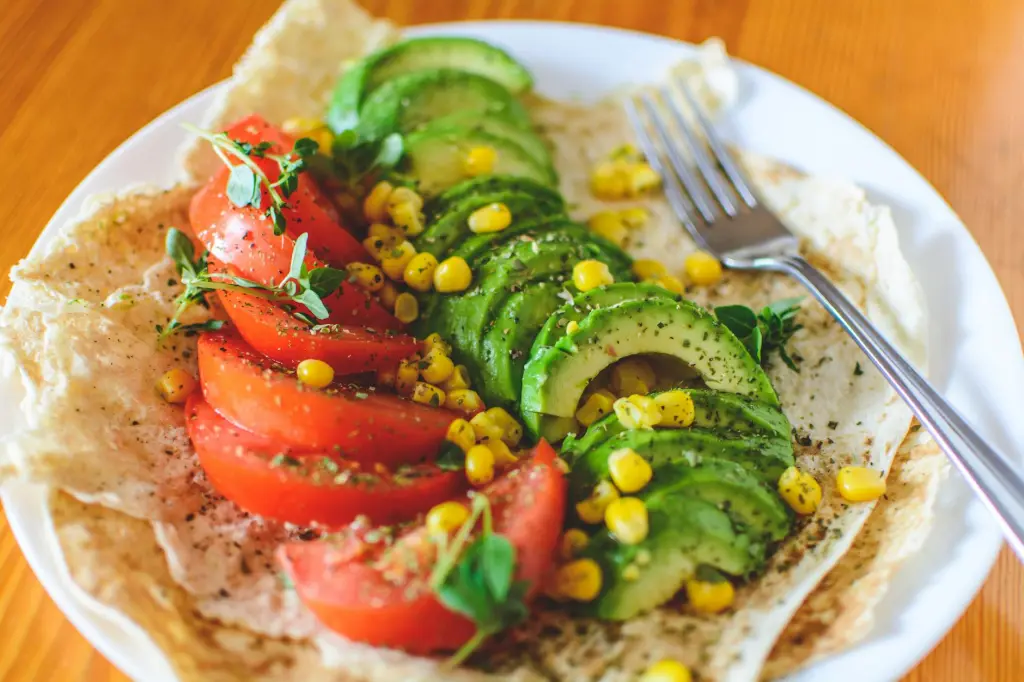 Read more about the article Avocado Corn Salad