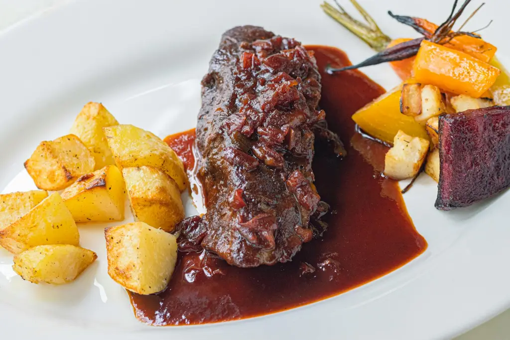 Read more about the article Garlic Steak and Potato