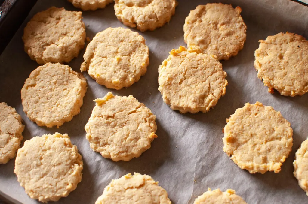 Gruyère Biscuits